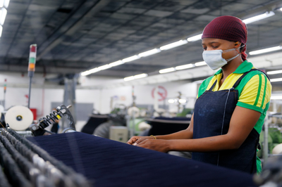 Decent Work/Social & Labour Standards Decent Work/Social & Labour Standards